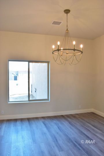 152 Rainshadow Court Ridgecrest, CA 93555 - Photo 6 of 35 Gallery Image 6