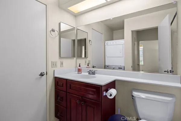 $619,000 | 20 Vía Carino, Rancho Santa Margarita, CA 92688