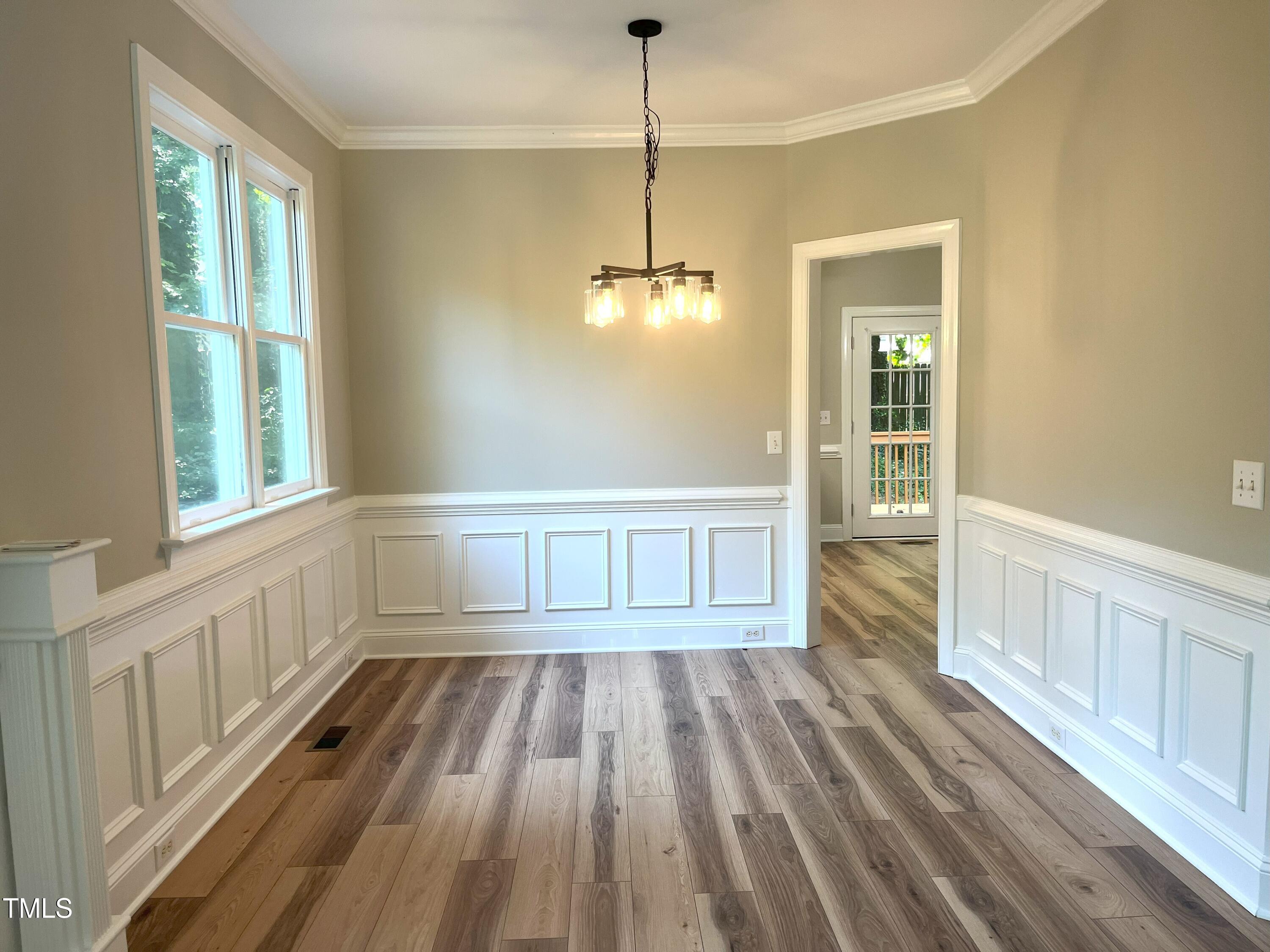 8100 Laurel Mountain Road Raleigh, NC 27613 - Photo 10 of 48 dining rm