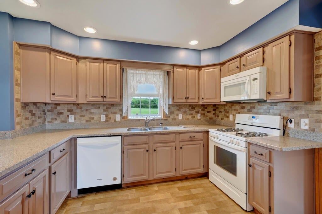 660 Yale Farm Road Romulus, NY 14541 - Photo 30 of 59 Gallery Image 30
