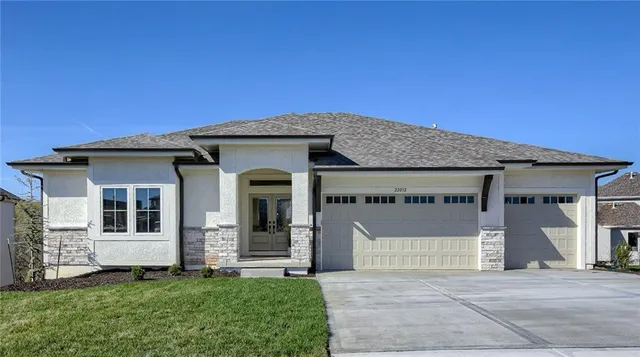 $975,349 | 12300 South Hastings Street, Olathe, KS 66061