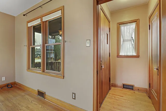 $329,900 | 7619 49th Avenue, Pleasant Prairie, WI 53142