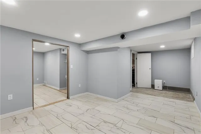 $250,000 | 6206 Northeast Antioch Road, Kansas City, MO 64118