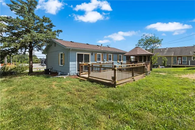 $250,000 | 6206 Northeast Antioch Road, Kansas City, MO 64118