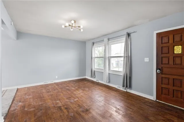 $250,000 | 6206 Northeast Antioch Road, Kansas City, MO 64118