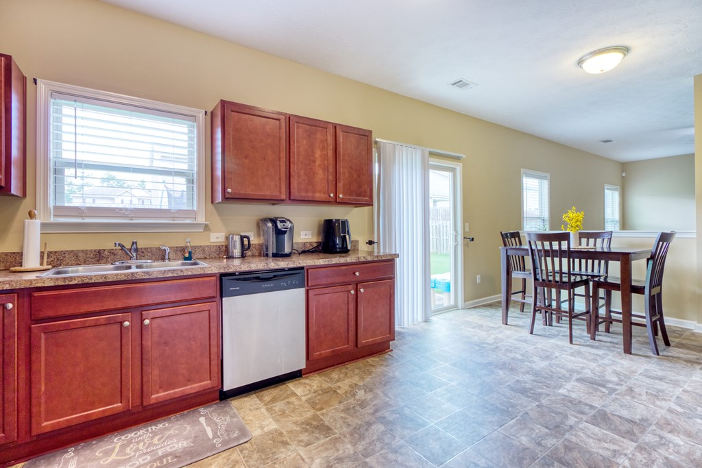 3 Forest Ridge Court Phenix City, AL 36869 - Photo 14 of 32