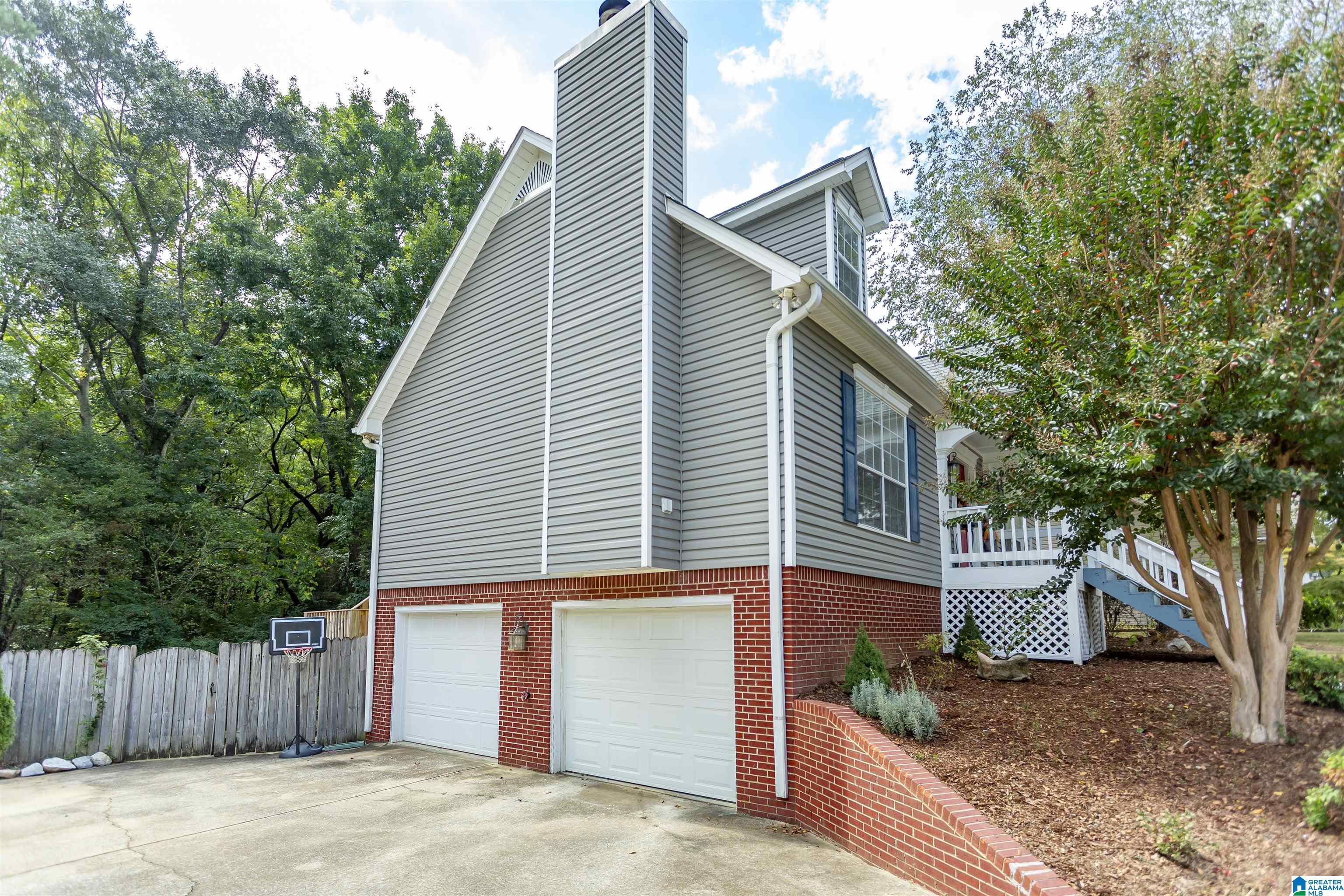 240 Greenfield Lane Alabaster, AL 35007 - Photo 6 of 59
