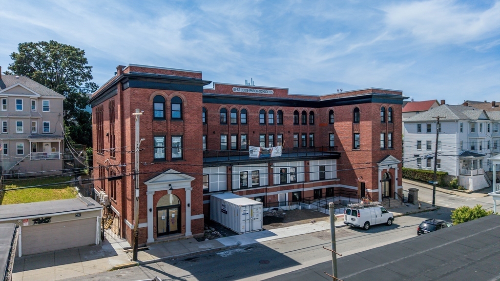 403 Division Street, Unit 12 Fall River, MA 02721 - Photo 11 of 31
