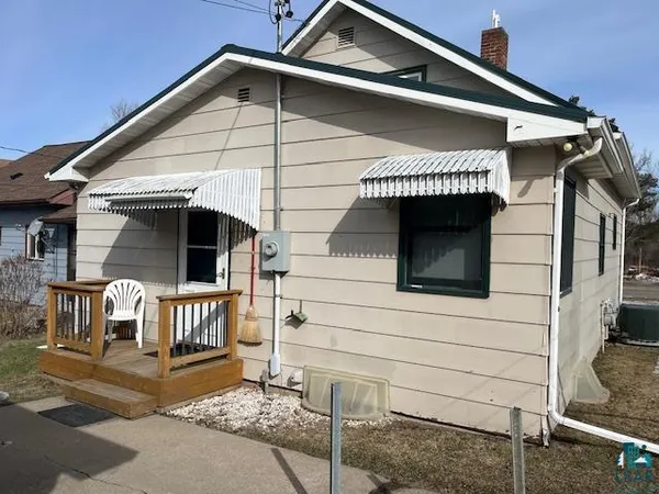 $142,999 | 1210 West 2nd Street, Eveleth, MN 55734