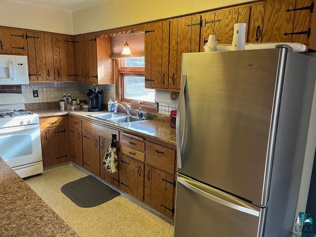1210 West 2nd Street Eveleth, MN 55734 - Photo 5 of 32