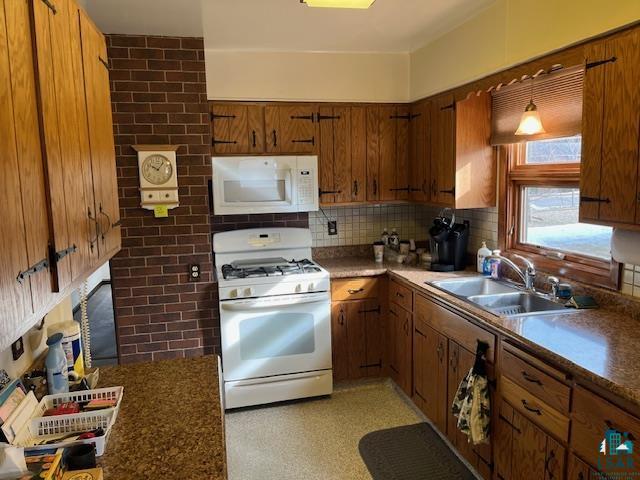 1210 West 2nd Street Eveleth, MN 55734 - Photo 6 of 32