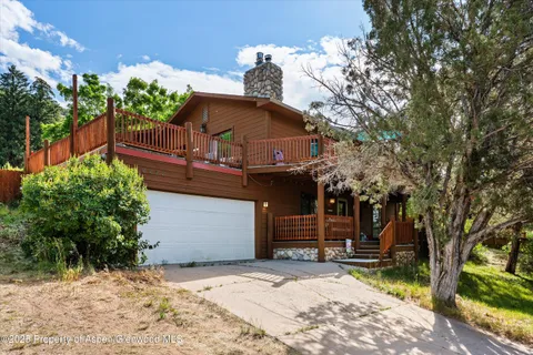 $972,000 | 73 Cardinal Lane, Glenwood Springs, CO 81601