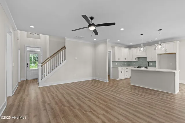 $619,900 | 120 Pne Vw Boulevard, Beaufort, NC 28516