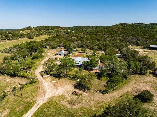 $1,295,000 | 684 Stoneleigh Road, Center Point, TX 78010