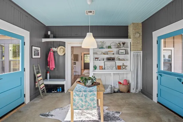 $1,295,000 | 684 Stoneleigh Road, Center Point, TX 78010