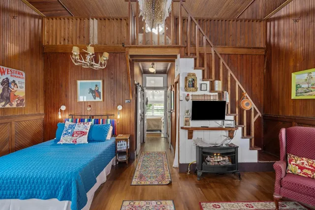 $1,295,000 | 684 Stoneleigh Road, Center Point, TX 78010