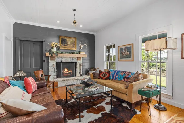 $1,295,000 | 684 Stoneleigh Road, Center Point, TX 78010