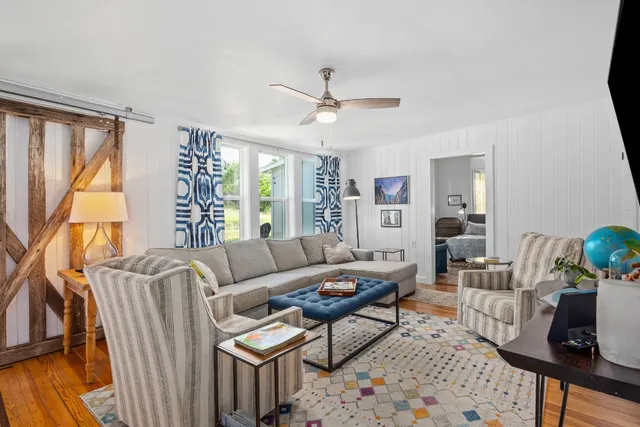 $1,295,000 | 684 Stoneleigh Road, Center Point, TX 78010