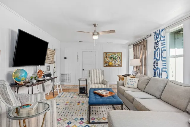 $1,295,000 | 684 Stoneleigh Road, Center Point, TX 78010