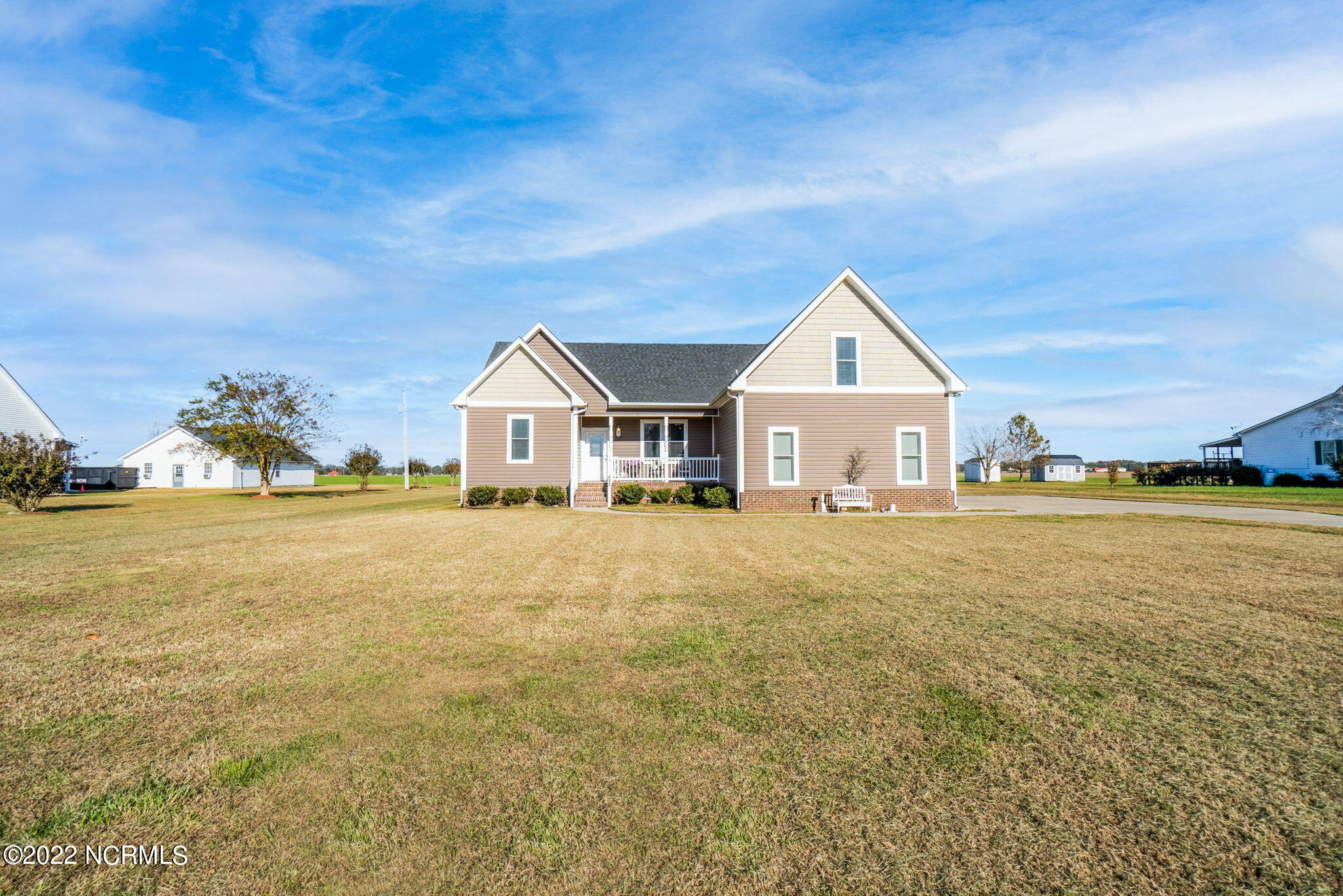 613 Old Neck Road Hertford, NC 27944 - Photo 3 of 33 web_sdd6
