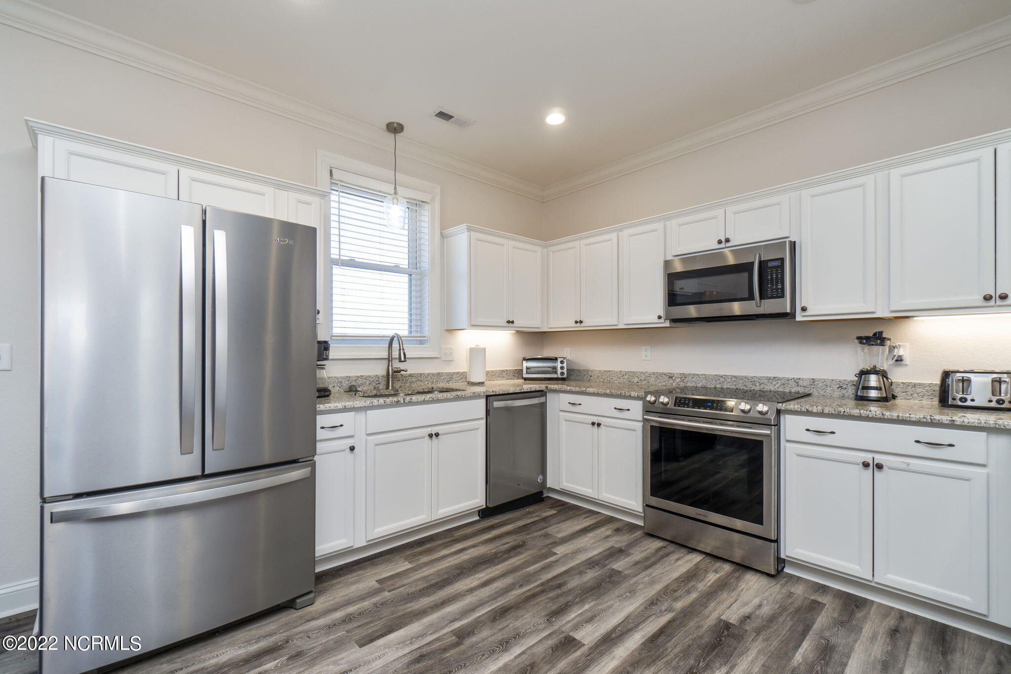613 Old Neck Road Hertford, NC 27944 - Photo 7 of 33 web_DSC02043