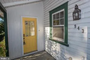 $2,700 | 943 Fairview Avenue, Wayne, PA 19087