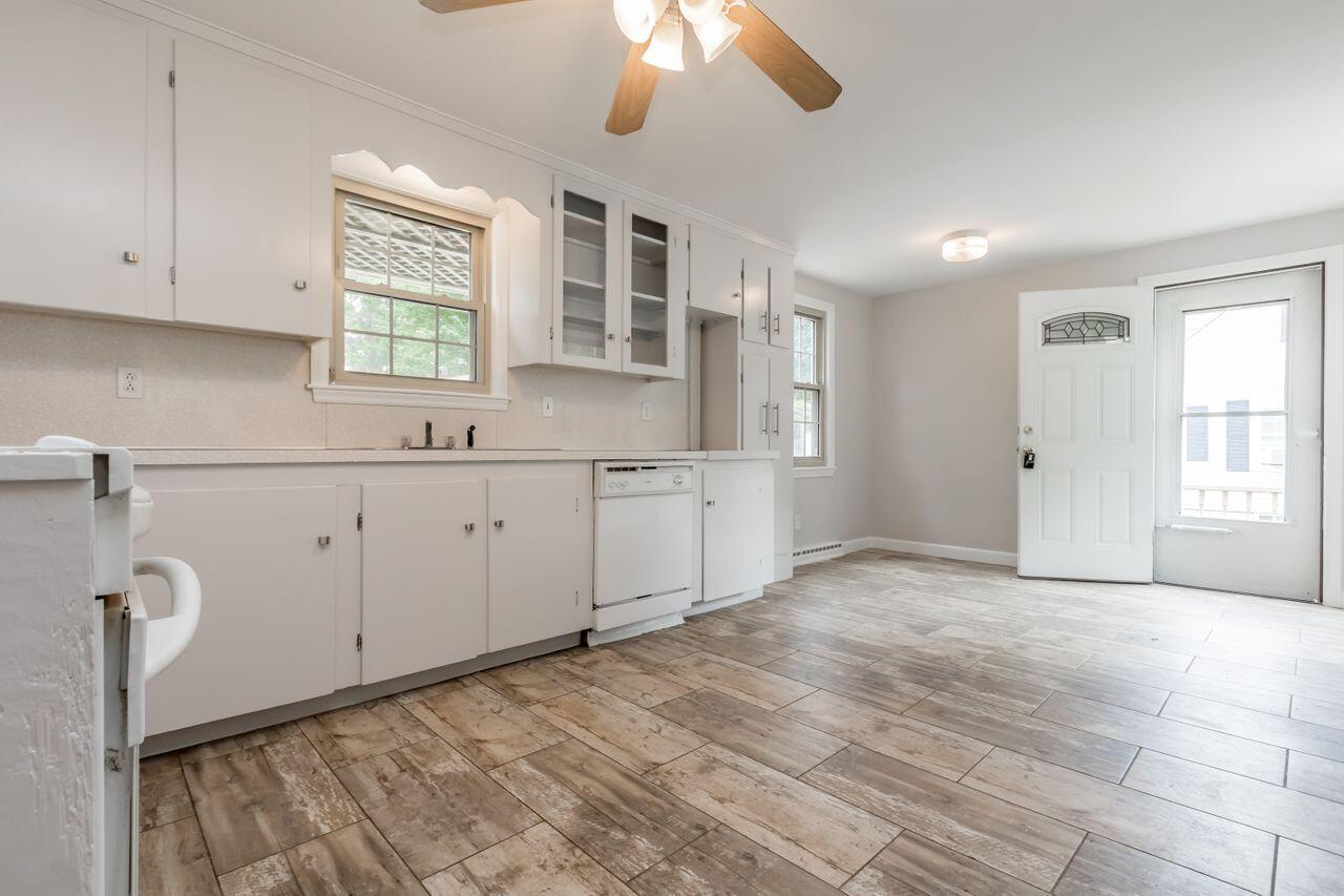 25 Pine View Road Westbrook, ME 04092 - Photo 8 of 45 20220616KH-71012