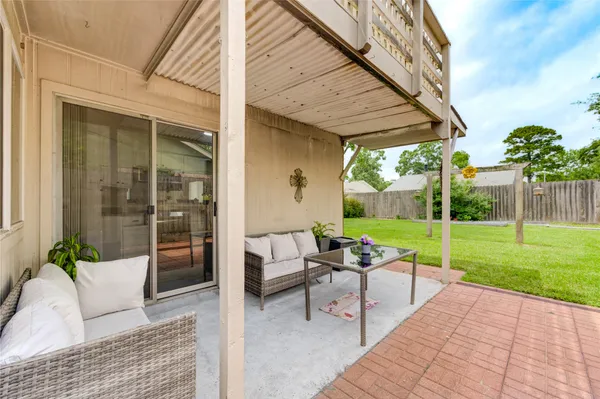 $220,000 | 11111 Clear Fork Drive, Humble, TX 77396