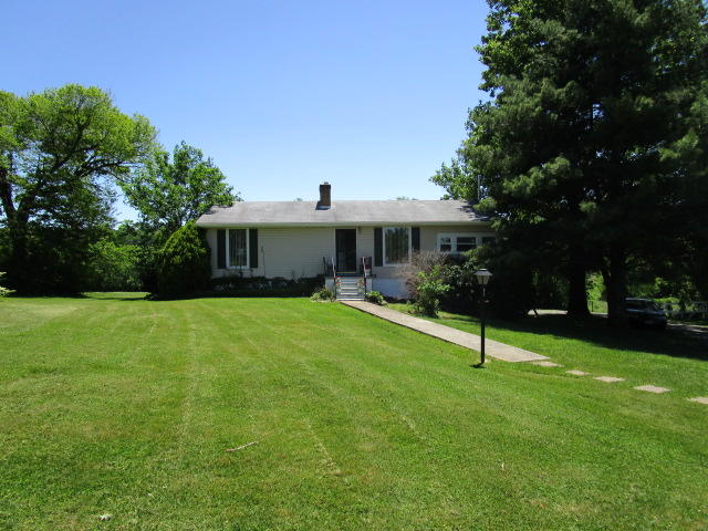 140 Kent Road Wirtz, VA 24184 - Photo 2 of 14 IMG_0279