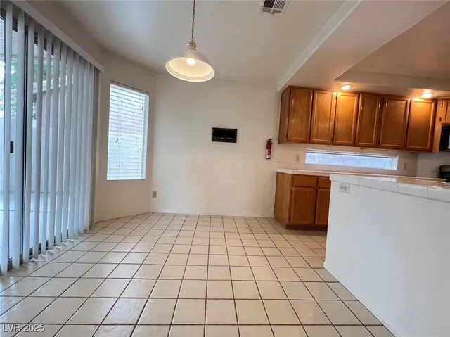 $1,950 | 8257 Bermuda Beach Drive, Las Vegas, NV 89128