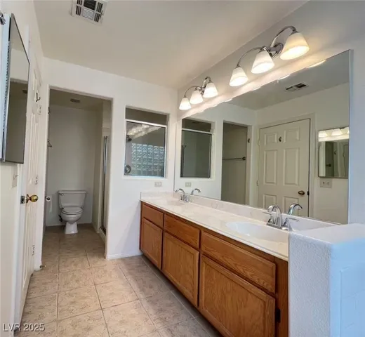 $1,950 | 8257 Bermuda Beach Drive, Las Vegas, NV 89128
