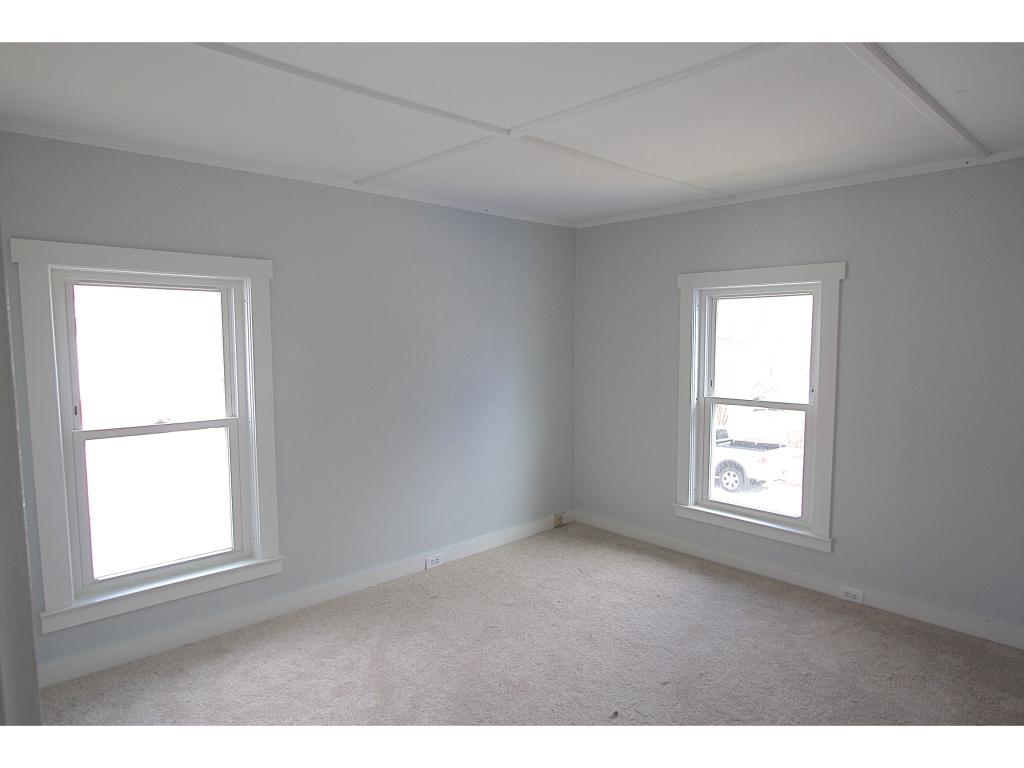 22-24 Mill Street Rochester, NH 03868 - Photo 8 of 12