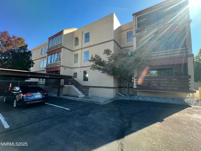 $275,000 | 3095 Lakeside Drive, Unit 110, Reno, NV 89509