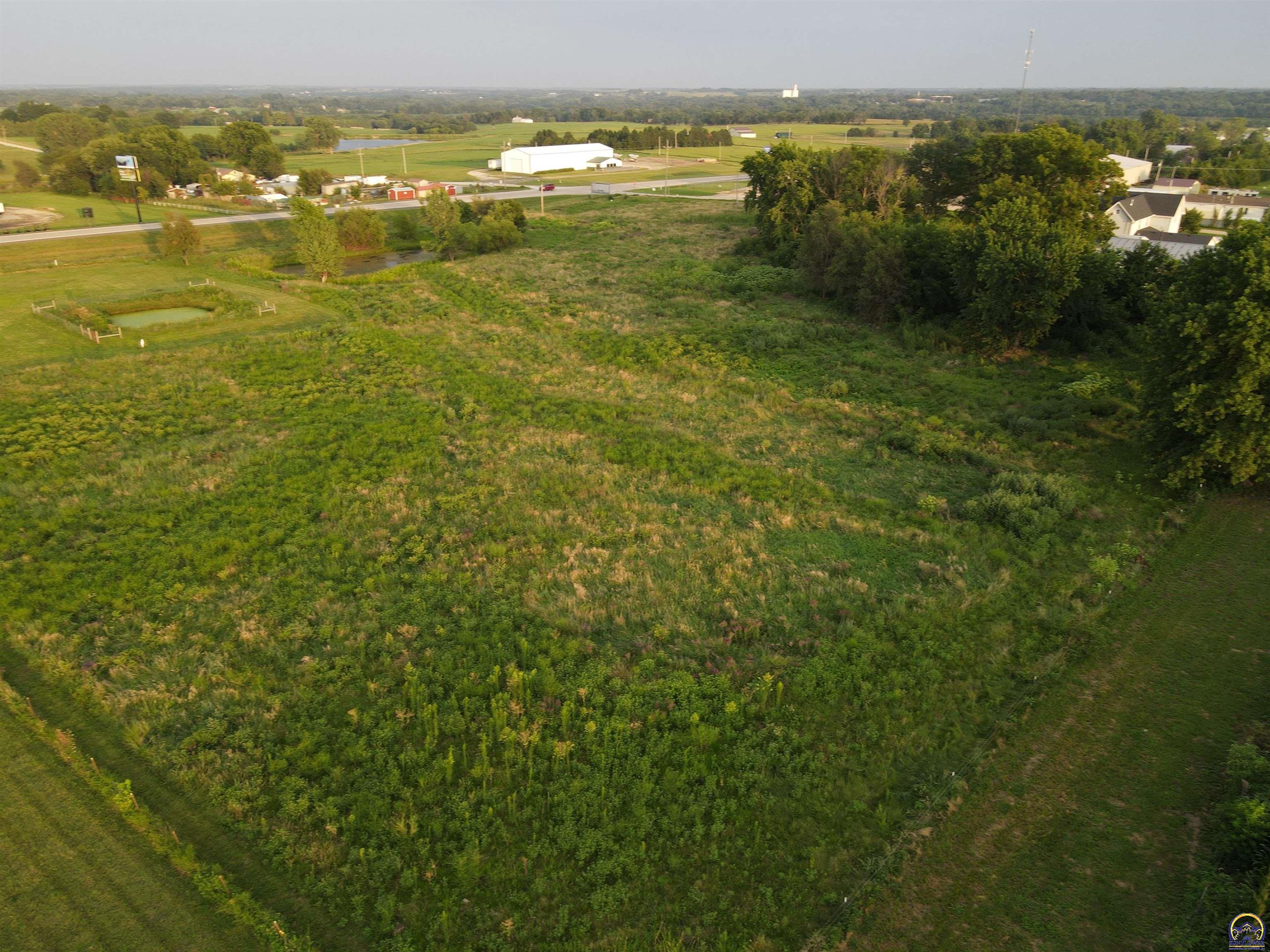 12318 246 Road Holton, KS 66436 - Photo 64 of 70