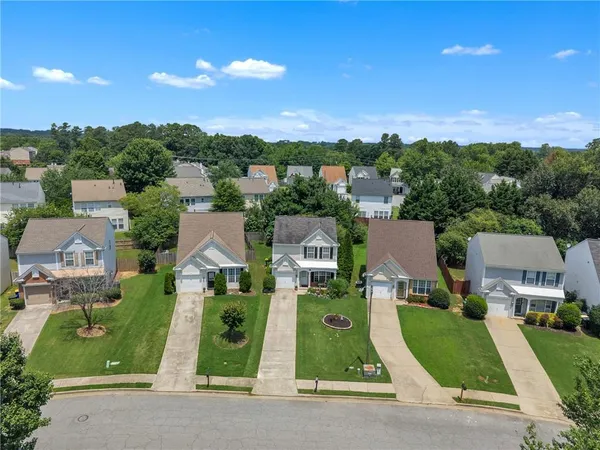$319,000 | 1656 Leyland Drive, Kennesaw, GA 30152