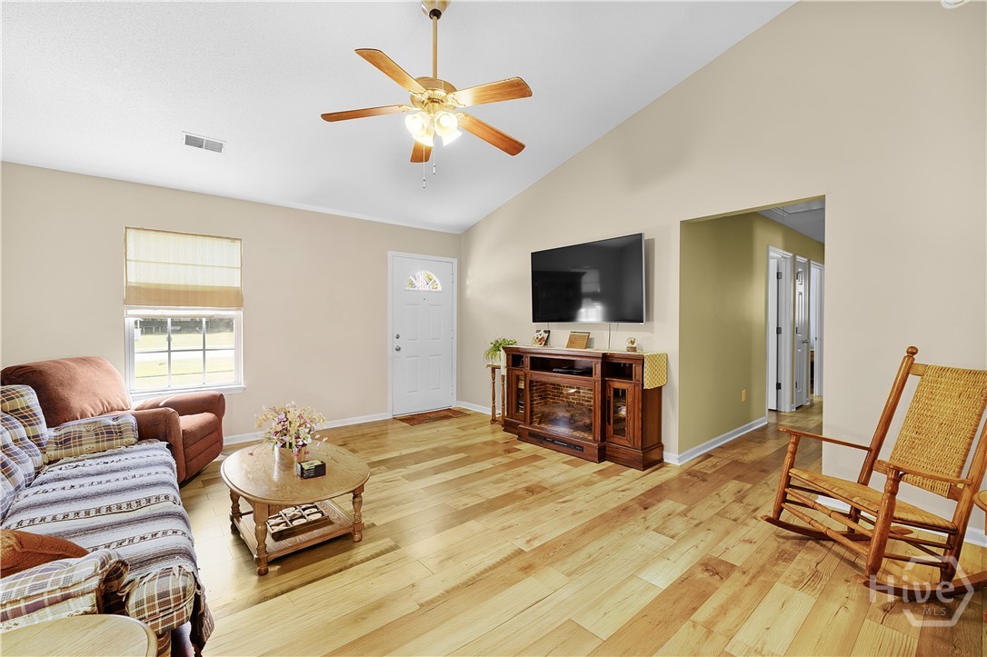 106 Blackwater Way Springfield, GA 31329 - Photo 4 of 14