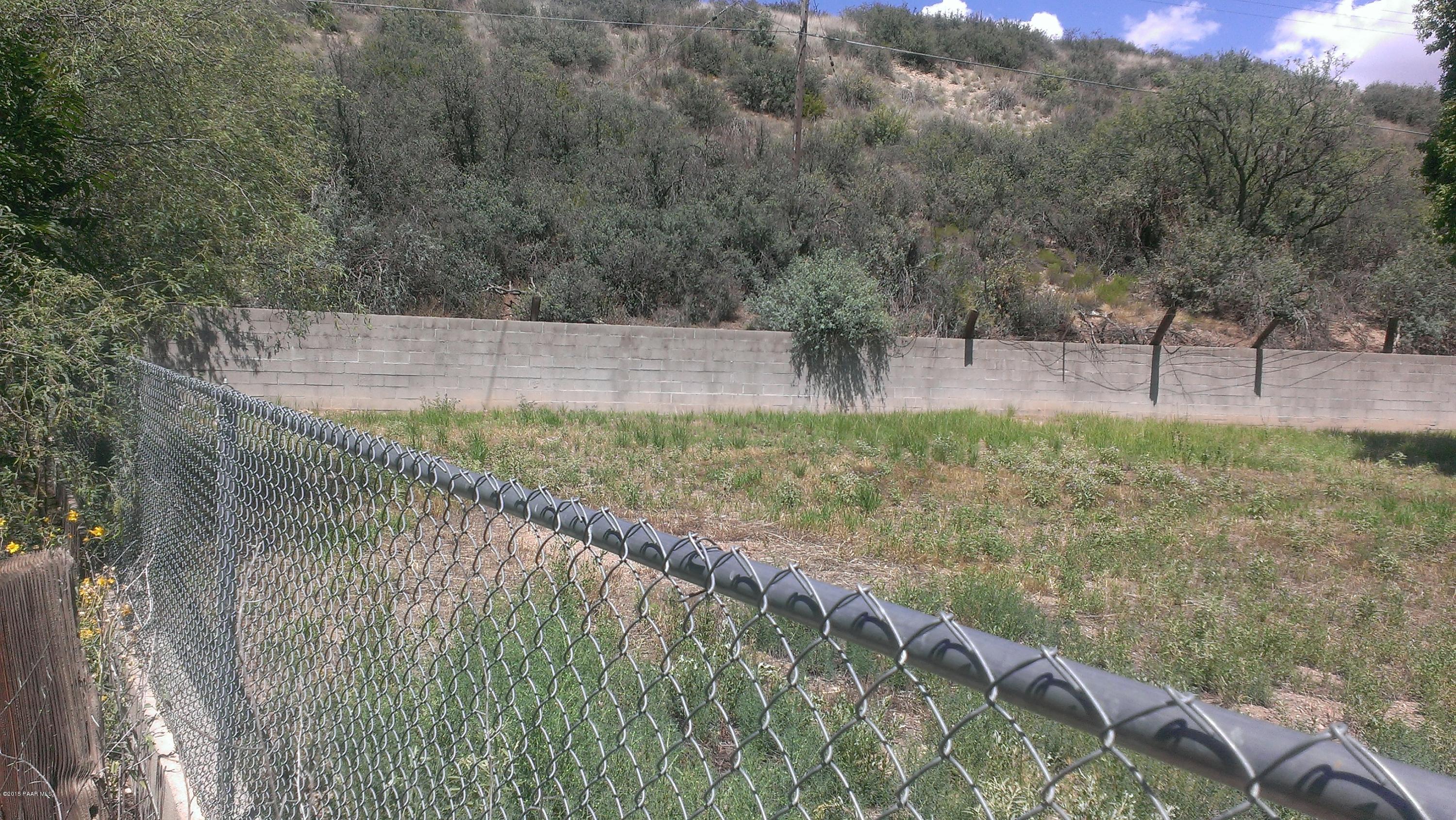 12419 East Stagecoach Road Mayer, AZ 86333 - Photo 6 of 6 Yard