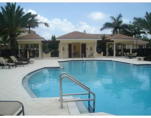5745 Northeast Verde Circle Boca Raton, FL 33487 - Photo 5 of 7 Resort Pool and Spa