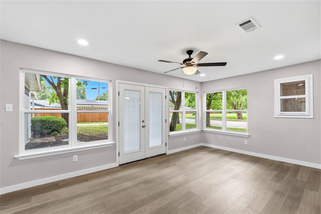 702 Austrian Road Grand Prairie, TX 75050 - Photo 23 of 28