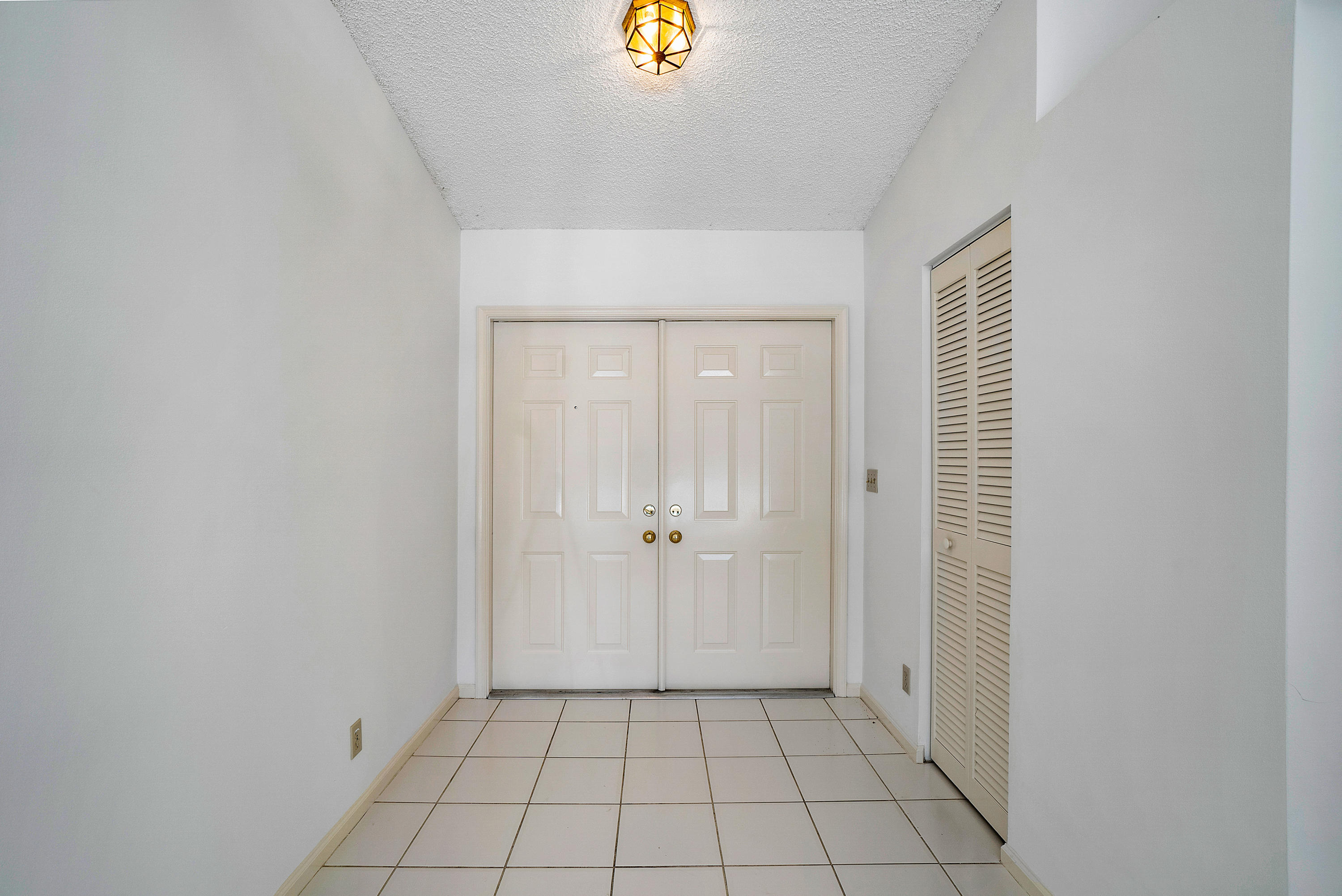 8214 Texas Trail Boca Raton, FL 33487 - Photo 5 of 27 untitled-5