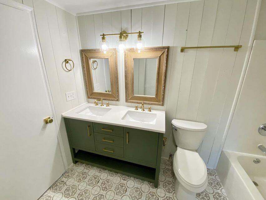 421 Venning Street, Unit A Mount Pleasant, SC 29464 - Photo 15 of 20 16