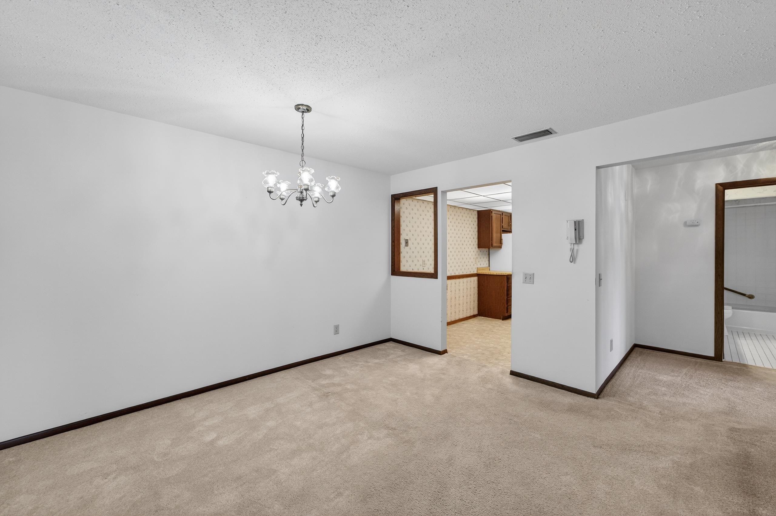 57 Golf Course, Unit D Madison, WI 53704 - Photo 5 of 23