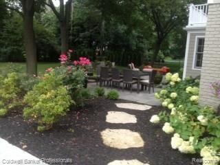 657 Half Moon Road Bloomfield Hills, MI 48301 - Photo 39 of 42 photo 2 (2).jpg