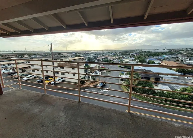 $2,700 | 98-626 Moanalua Loop, Unit 312, Aiea, HI 96701