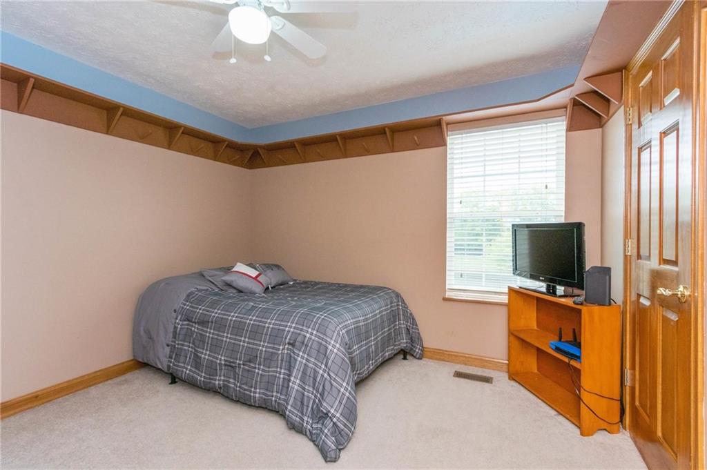 941 Schmitt Road Indianapolis, IN 46239 - Photo 17 of 26