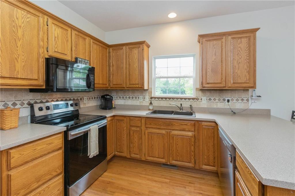 941 Schmitt Road Indianapolis, IN 46239 - Photo 7 of 26