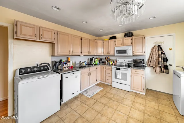 $315,000 | 26 Daytona Avenue, Albany, NY 12203