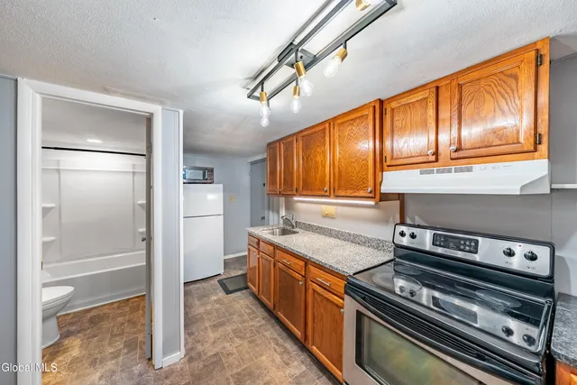 $315,000 | 26 Daytona Avenue, Albany, NY 12203