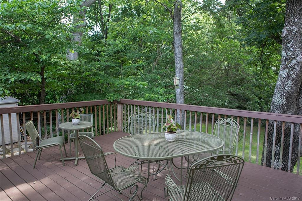 139 Dovershire Road Charlotte, NC 28270 - Photo 4 of 24 Gallery Image 4