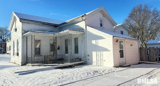 $30,000 | 828 South 11th Street, Quincy, IL 62301